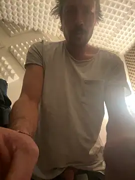 zenzero87 online show from 11/05/25, 12:43