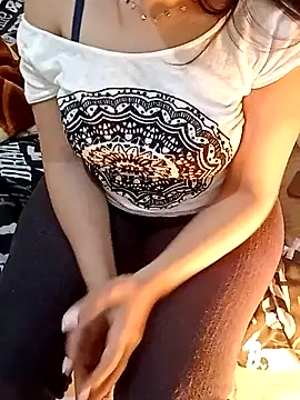 ShadiaStar online show from 01/24/25, 02:51