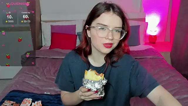 Sonya Glen online show from 01/12/25, 01:58