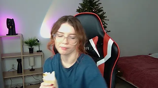 Sonya Glen online show from 01/15/25, 05:47