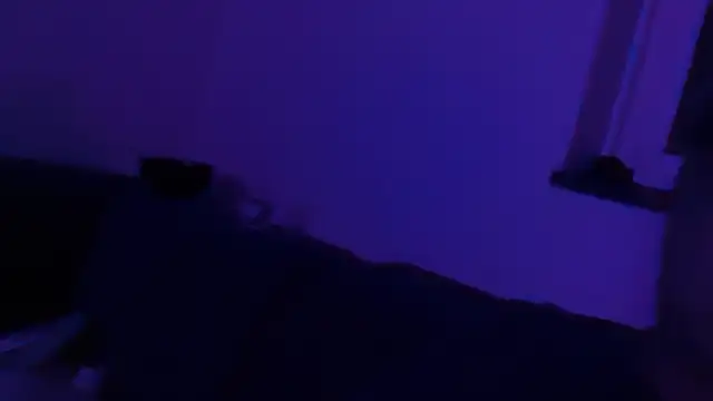 Snapshot of houy111111 chatting on 11/24/25, 05:23 houy111111 online show from 11/24/25, 05:23