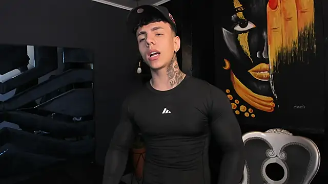 Flynn Riider online show from 10/16/25, 05:25