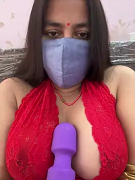 Snapshot of nehas chatting on 02/04/25, 06:14 nehas online show from 02/04/25, 06:14