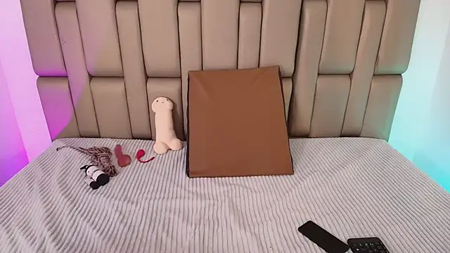  sowy venus  online show from 11/13/25, 08:41