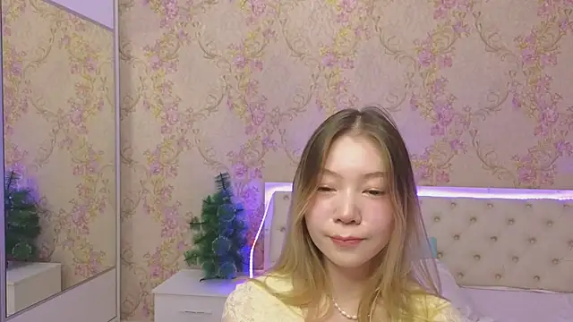 Babby Rabbit online show from 12/13/24, 05:38