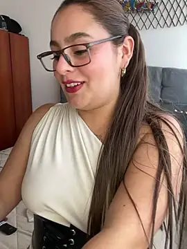 Snapshot of Gabriela-Parker_ chatting on 01/23/25, 09:18 Gabriela-Parker online show from 01/23/25, 09:18