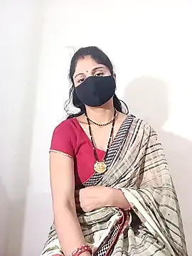 Snapshot of Cute-Aadhvita chatting on 02/07/25, 11:55 Cute-Aadhvita online show from 02/07/25, 11:55