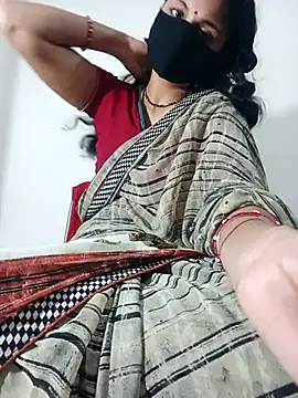 Snapshot of Cute-Aadhvita chatting on 02/28/25, 11:47 Cute-Aadhvita online show from 02/28/25, 11:47