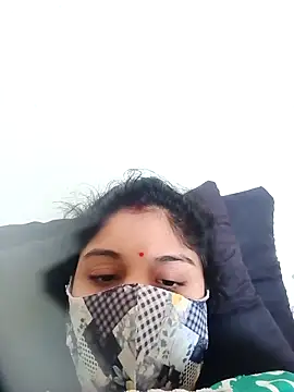 Snapshot of Cute-Aadhvita chatting on 09/15/25, 01:16 Cute-Aadhvita online show from 09/15/25, 01:16