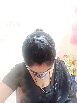 Snapshot of Cute-Aadhvita chatting on 09/20/25, 08:37 Cute-Aadhvita online show from 09/20/25, 08:37