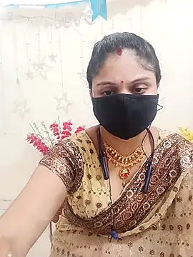 Cute-Aadhvita online show from 10/15/25, 10:48