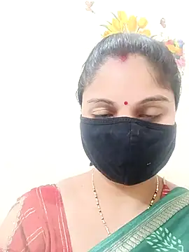 Cute-Aadhvita online show from 10/30/25, 02:35