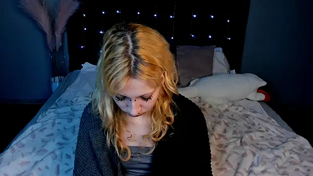 Lexy-Woorhez online show from 02/04/25, 10:32