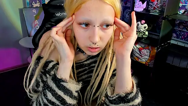 Lexy-Woorhez online show from 03/10/25, 01:32