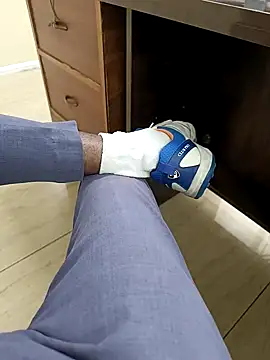 Kakabiraji online show from 09/20/25, 05:52