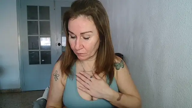 TamaraSweetxo online show from 02/04/25, 04:18