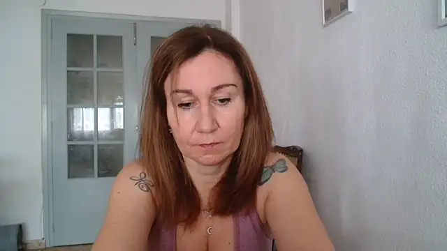 TamaraSweetxo online show from 02/18/25, 11:00