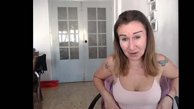 TamaraSweetxo online show from 09/15/25, 03:56