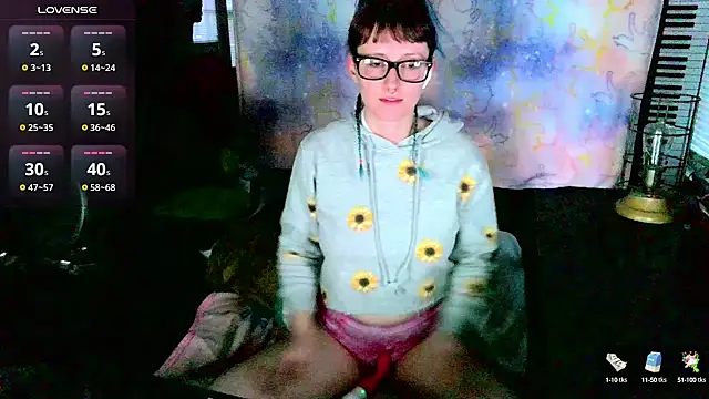 Snapshot of _hellostormy_ chatting on 01/31/25, 10:52 hellostormy online show from 01/31/25, 10:52
