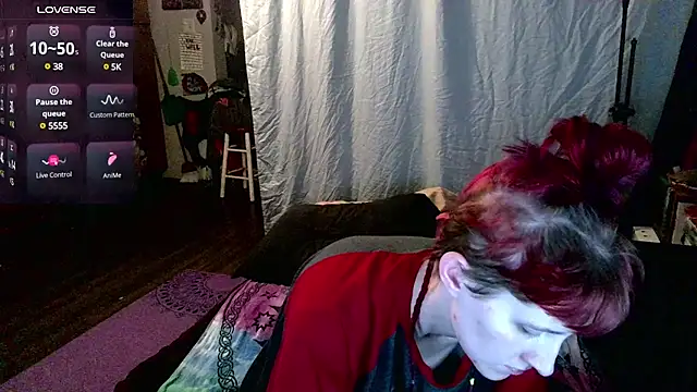 Snapshot of _hellostormy_ chatting on 02/24/25, 08:49 hellostormy online show from 02/24/25, 08:49
