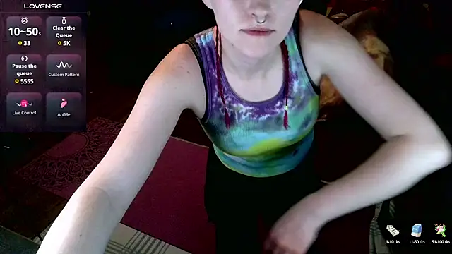 Snapshot of _hellostormy_ chatting on 02/25/25, 12:25 hellostormy online show from 02/25/25, 12:25
