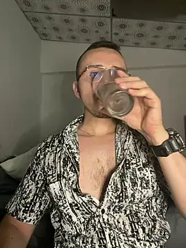 adam-rivera online show from 03/04/25, 10:16