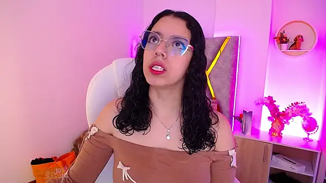 Aurora Brownn online show from 01/14/25, 04:04