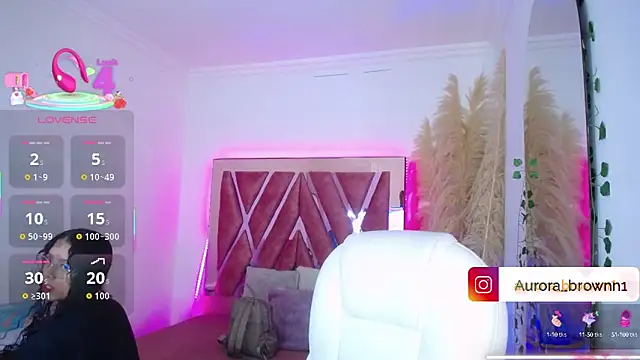 Aurora Brownn online show from 10/09/25, 04:43