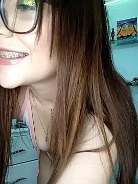 Snapshot of Luna_SofiaXX chatting on 02/05/25, 05:52 Luna SofiaXX online show from 02/05/25, 05:52