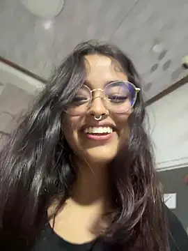 Snapshot of Ariana_Pierce chatting on 01/14/25, 09:35 Ariana Pierce online show from 01/14/25, 09:35