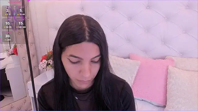 Snapshot of anchela-garcia1 chatting on 03/11/25, 12:17 anchela-garcia1 online show from 03/11/25, 12:17