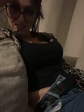 Snapshot of vera_jim chatting on 10/21/25, 09:59 vera jim online show from 10/21/25, 09:59