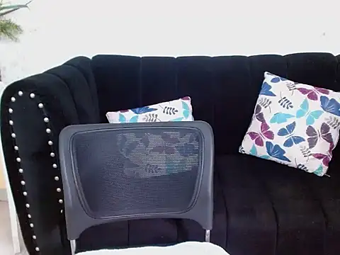 Snapshot of ximena_bunny chatting on 02/04/25, 10:24 ximena bunny online show from 02/04/25, 10:24