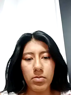 Snapshot of CarlaAlvez chatting on 01/26/25, 08:23 CarlaAlvez online show from 01/26/25, 08:23