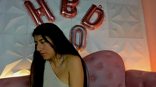 Snapshot of CarlaAlvez chatting on 01/31/25, 06:36 CarlaAlvez online show from 01/31/25, 06:36