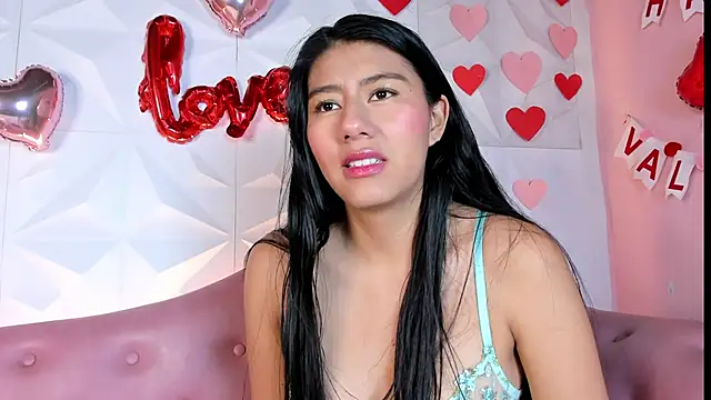 Snapshot of CarlaAlvez chatting on 02/17/25, 01:42 CarlaAlvez online show from 02/17/25, 01:42
