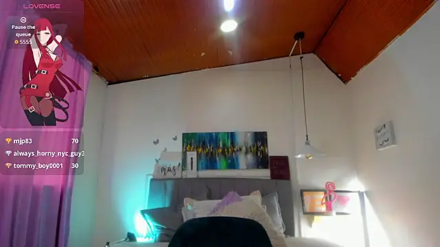  lara1 online show from 10/12/25, 07:02