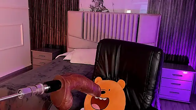 Snapshot of Lillyortiz chatting on 10/27/25, 08:02 Lillyortiz online show from 10/27/25, 08:02