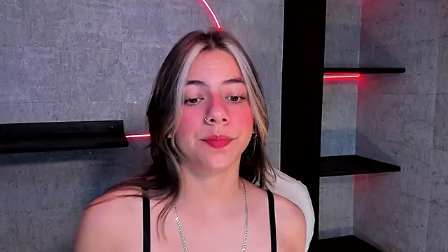 ArtemisaBlake online show from 01/18/25, 09:55