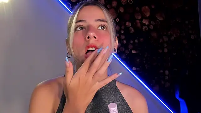 ArtemisaBlake online show from 03/20/25, 04:31