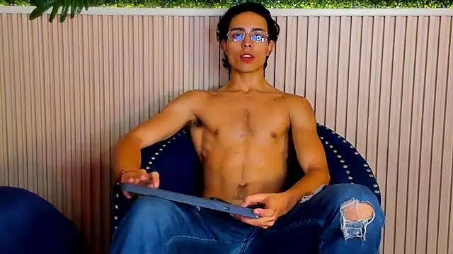 JoshRashfordd online show from 10/06/25, 05:38