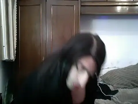 Snapshot of EDUARDA4 chatting on 01/12/25, 06:16 EDUARDA4 online show from 01/12/25, 06:16