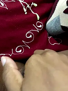 Snapshot of Gordelicia03 chatting on 10/23/25, 02:11 Gordelicia03 online show from 10/23/25, 02:11