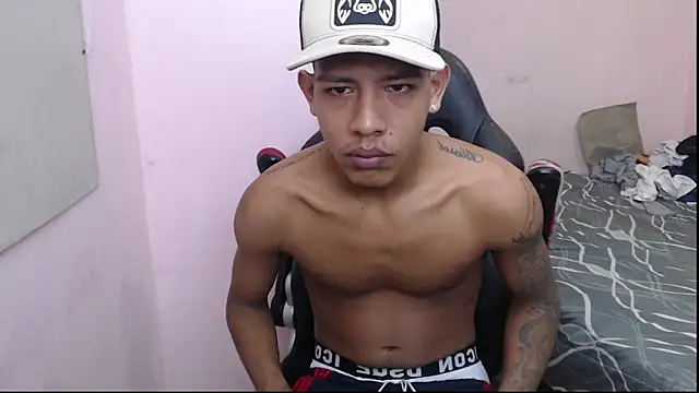 Snapshot of mr_stiven_ chatting on 01/14/25, 03:01 mr stiven online show from 01/14/25, 03:01