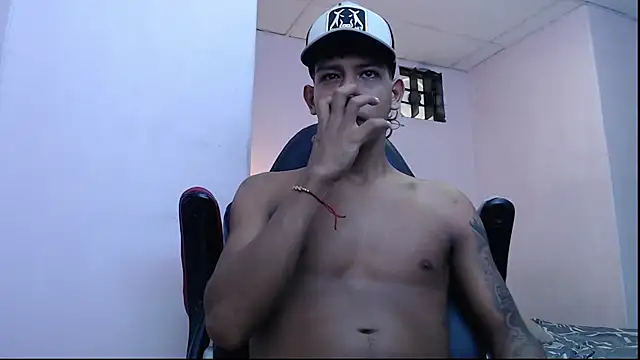 Snapshot of mr_stiven_ chatting on 01/29/25, 07:57 mr stiven online show from 01/29/25, 07:57