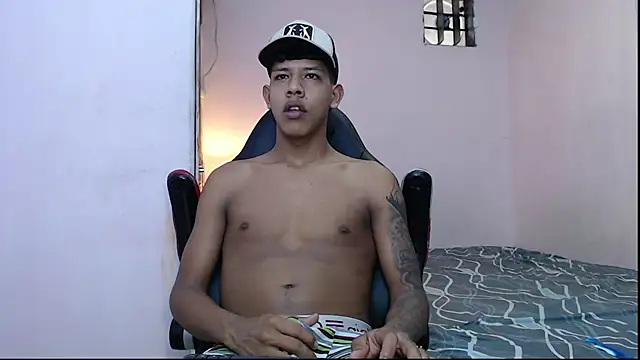 Snapshot of mr_stiven_ chatting on 01/31/25, 06:24 mr stiven online show from 01/31/25, 06:24