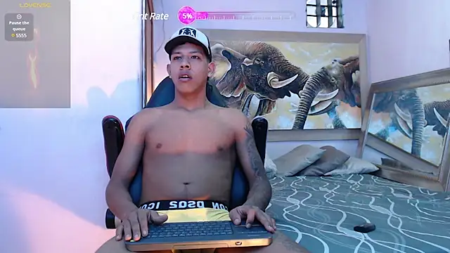 Snapshot of mr_stiven_ chatting on 03/14/25, 02:53 mr stiven online show from 03/14/25, 02:53