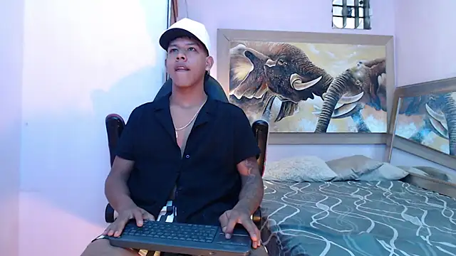Snapshot of mr_stiven_ chatting on 03/23/25, 05:21 mr stiven online show from 03/23/25, 05:21