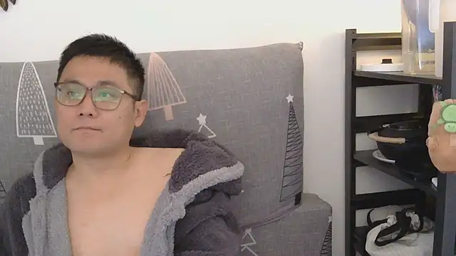 866532 online show from 11/09/25, 04:11