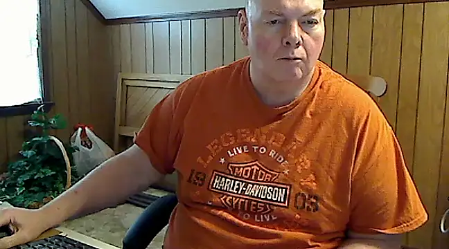 Snapshot of harley99574 chatting on 01/08/25, 05:05 harley99574 online show from 01/08/25, 05:05